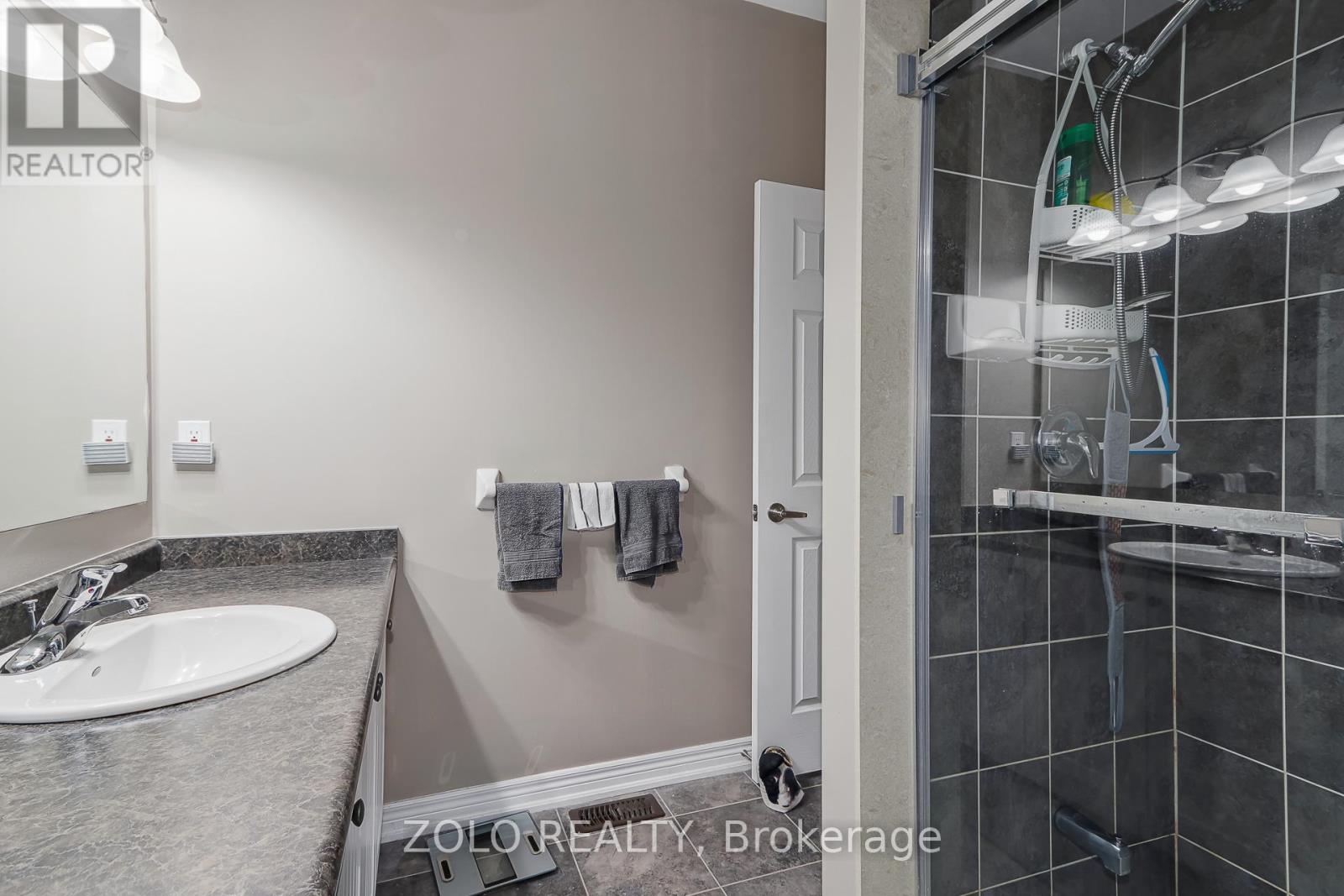 41 MIDDLETON DRIVE - 23
