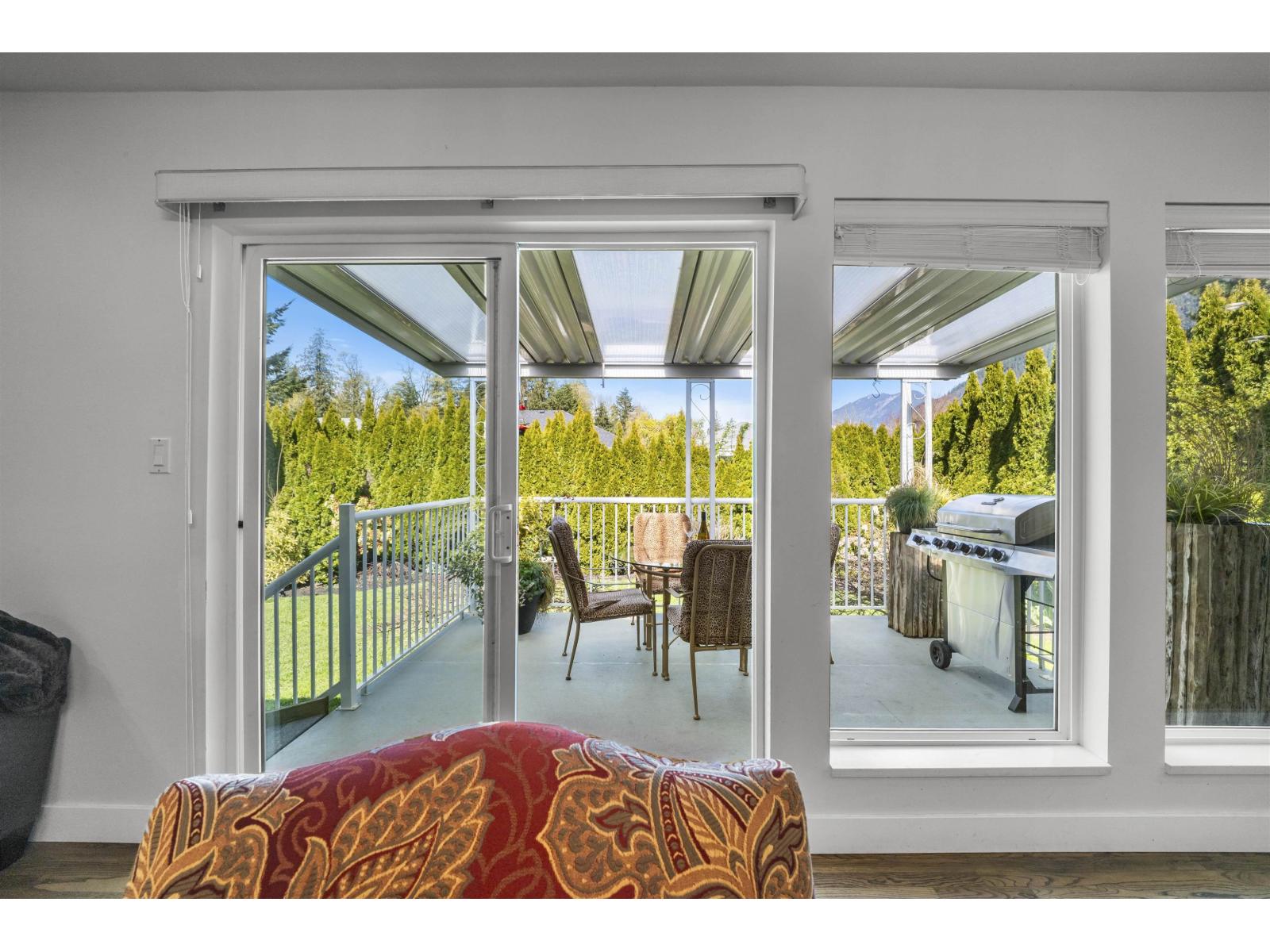 321 CHESTNUT AVENUE, Harrison Hot Springs, Harrison Hot Springs