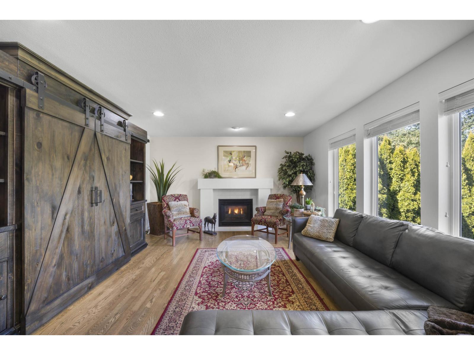 321 CHESTNUT AVENUE, Harrison Hot Springs, Harrison Hot Springs