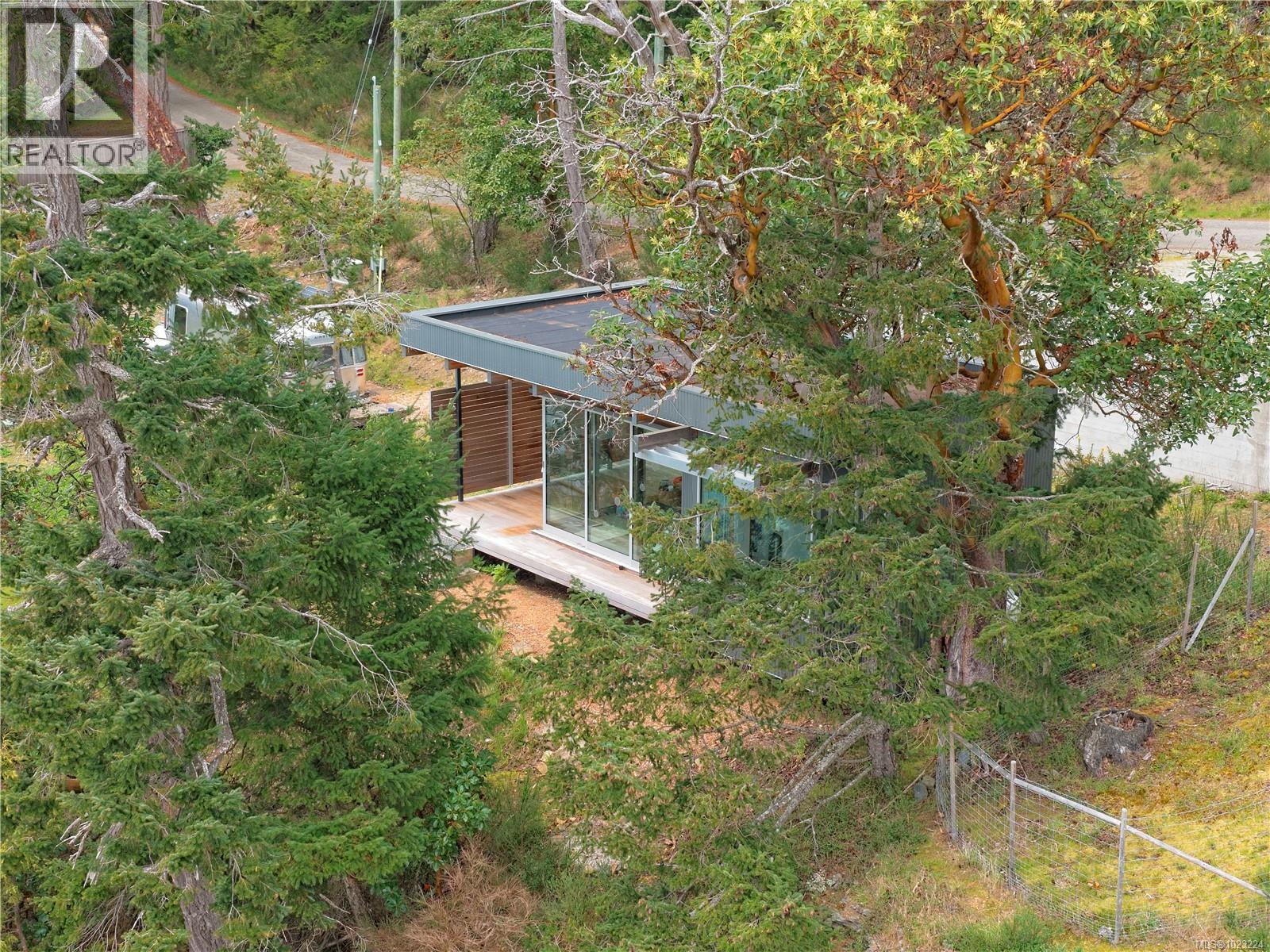 240 Old Scott Rd — photo 4