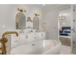 16927 40 Avenue, Surrey, BC V3Z1C8 Photo 25