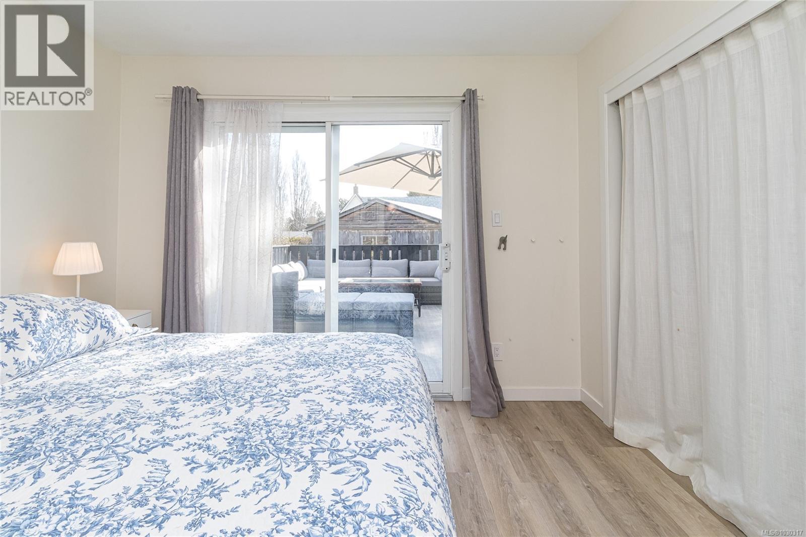  815 Hereward Road, Victoria