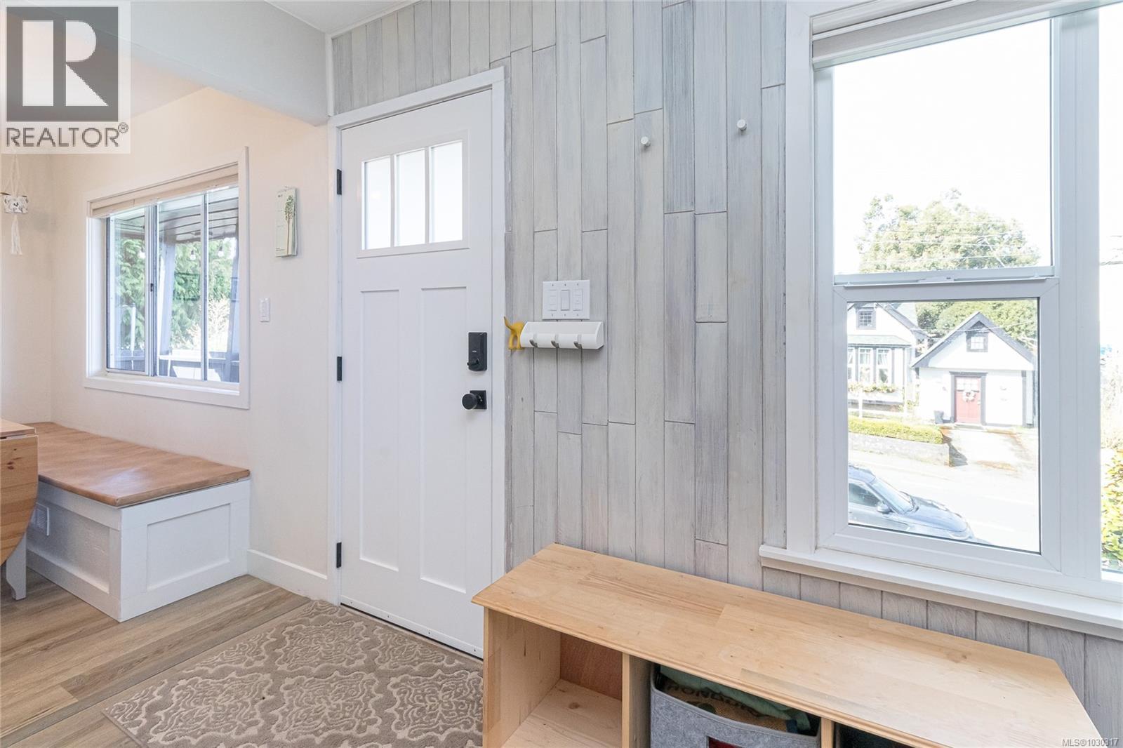  815 Hereward Road, Victoria