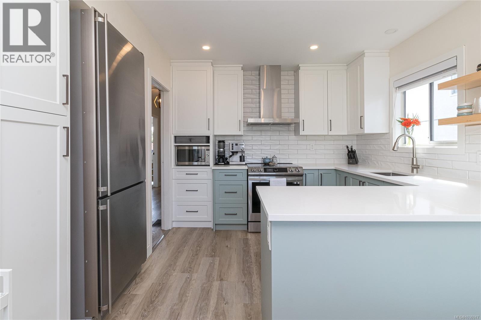  815 Hereward Road, Victoria
