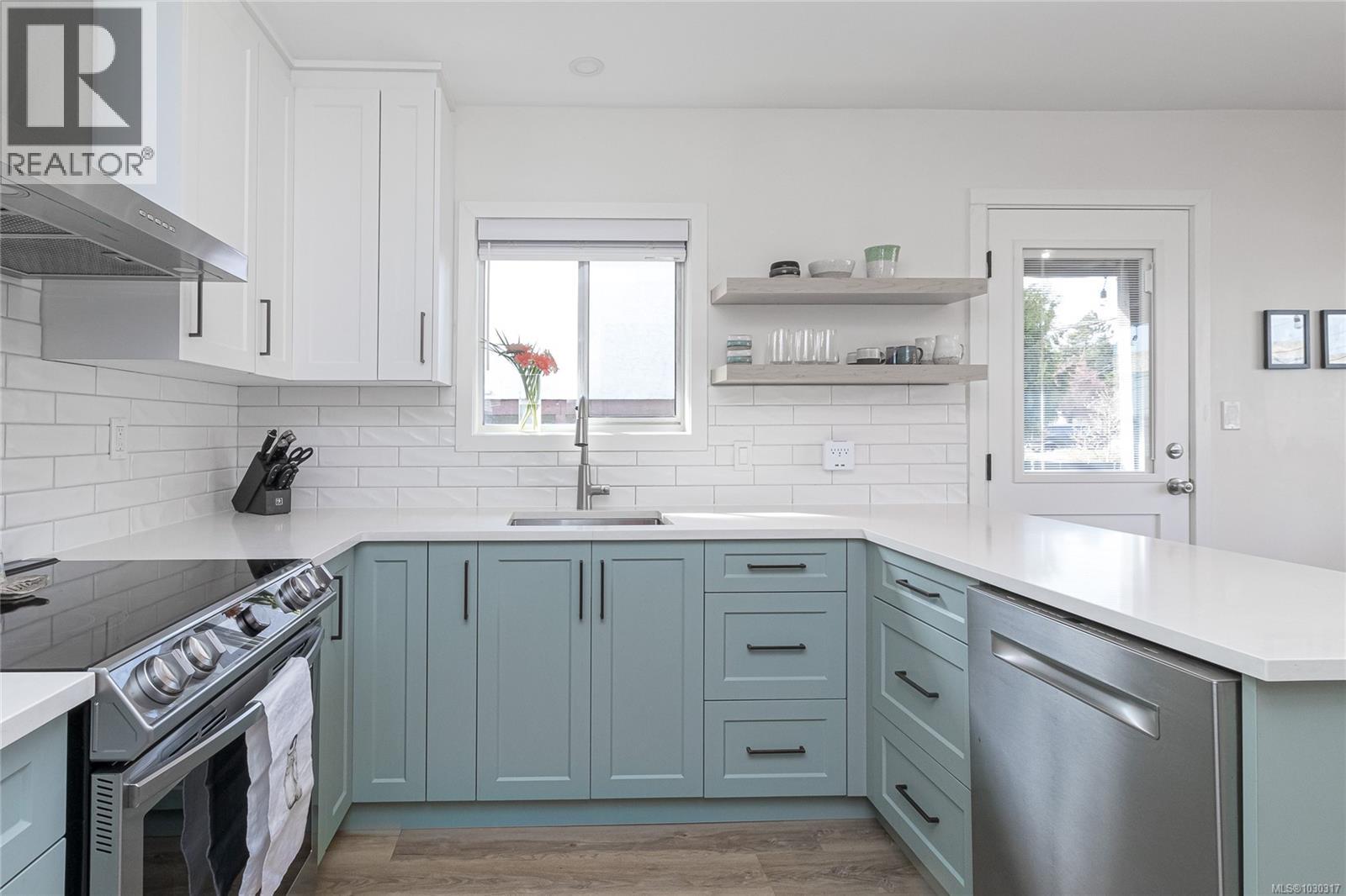  815 Hereward Road, Victoria