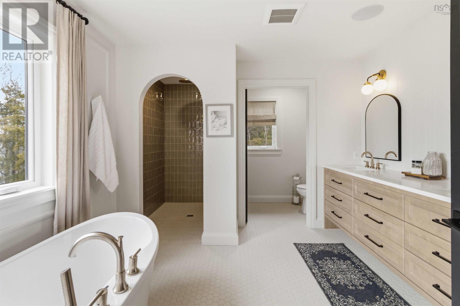 Property 22 of 50 of 410 Heddas Way