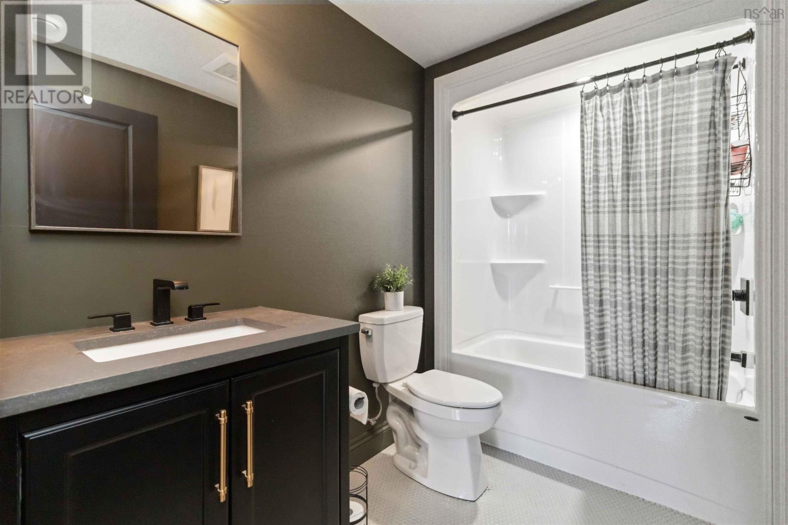 Property 30 of 50 of 410 Heddas Way