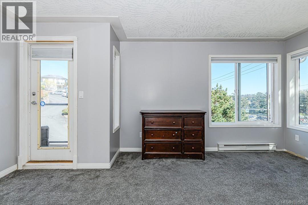 #1 300 SIX MILE RD - 26