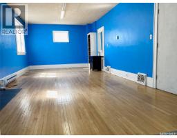 3033 Dewdney Avenue, Regina, SK S4Y0Y3 Photo 9