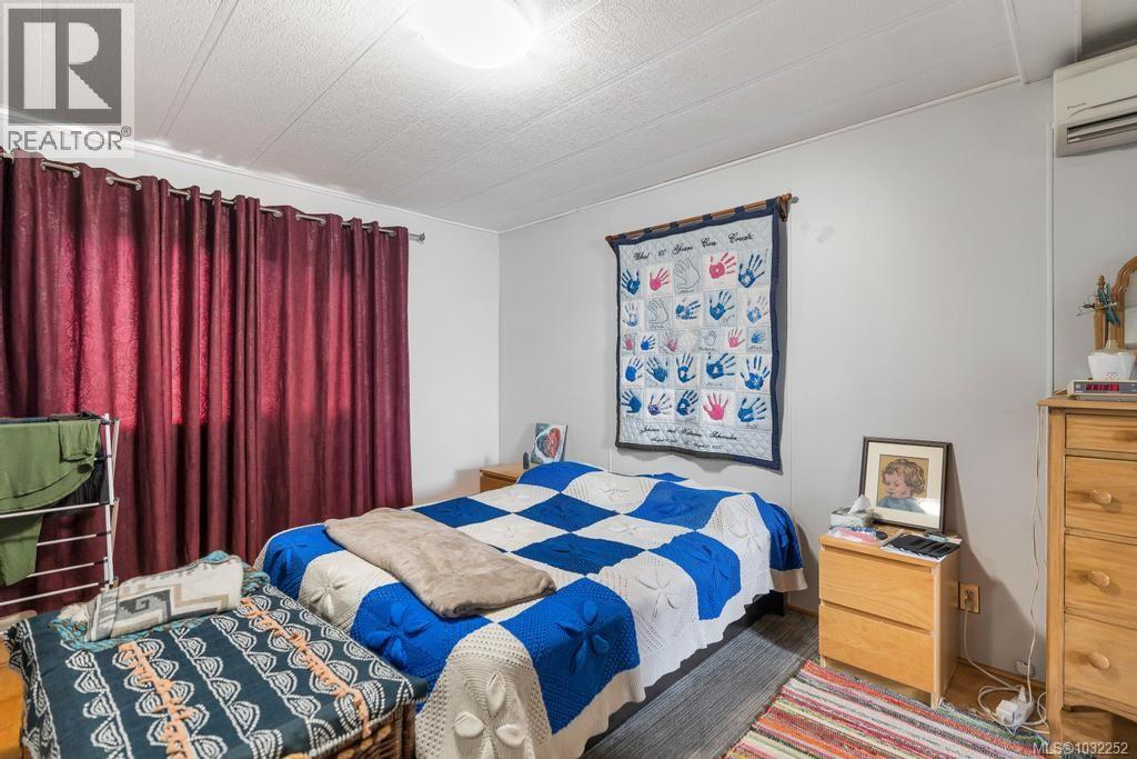 11090 CHEMAINUS RD - 11