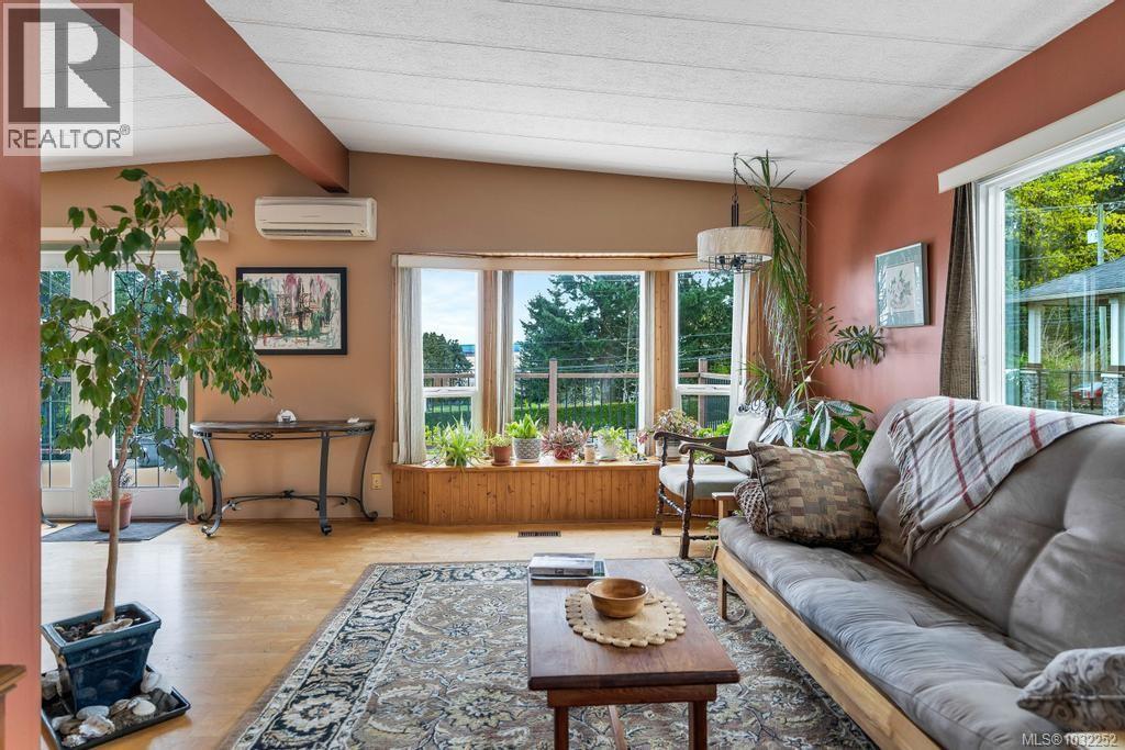 11090 CHEMAINUS RD - Image 3