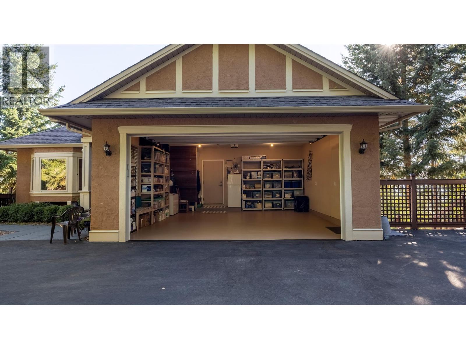 8215 Silver Star Road, Vernon