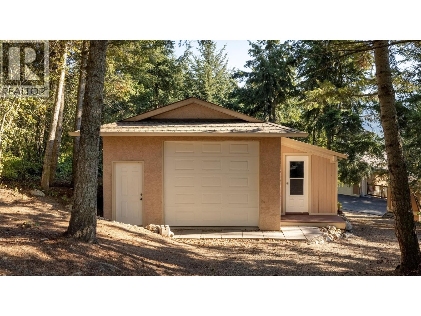 8215 Silver Star Road, Vernon