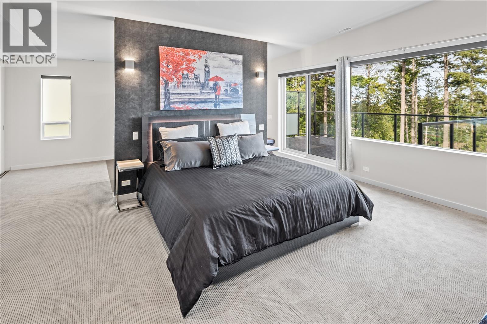 542 GURUNANK LANE - 21