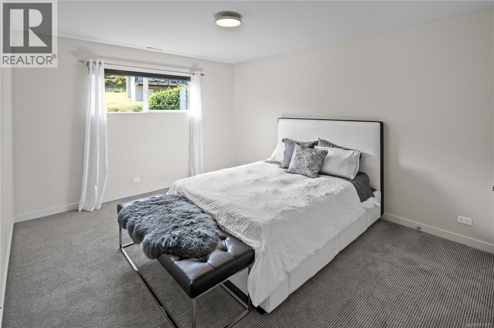 542 GURUNANK LANE - 26