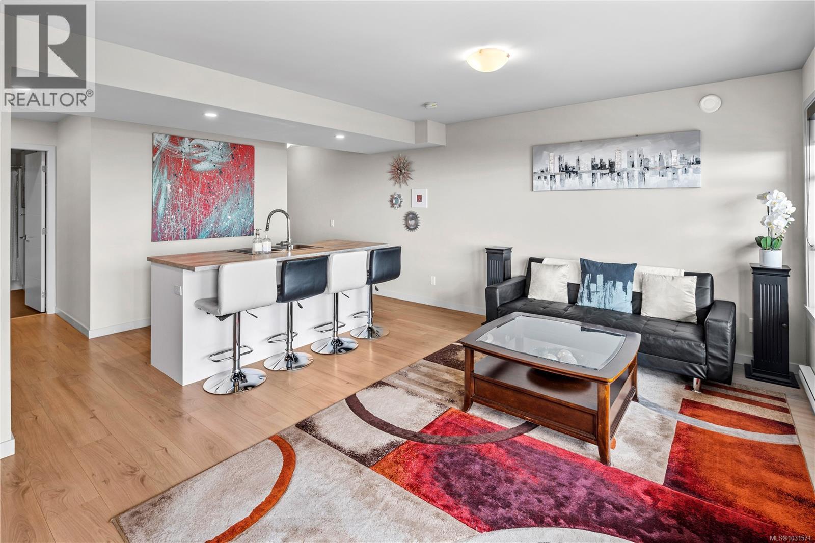 542 GURUNANK LANE - 35