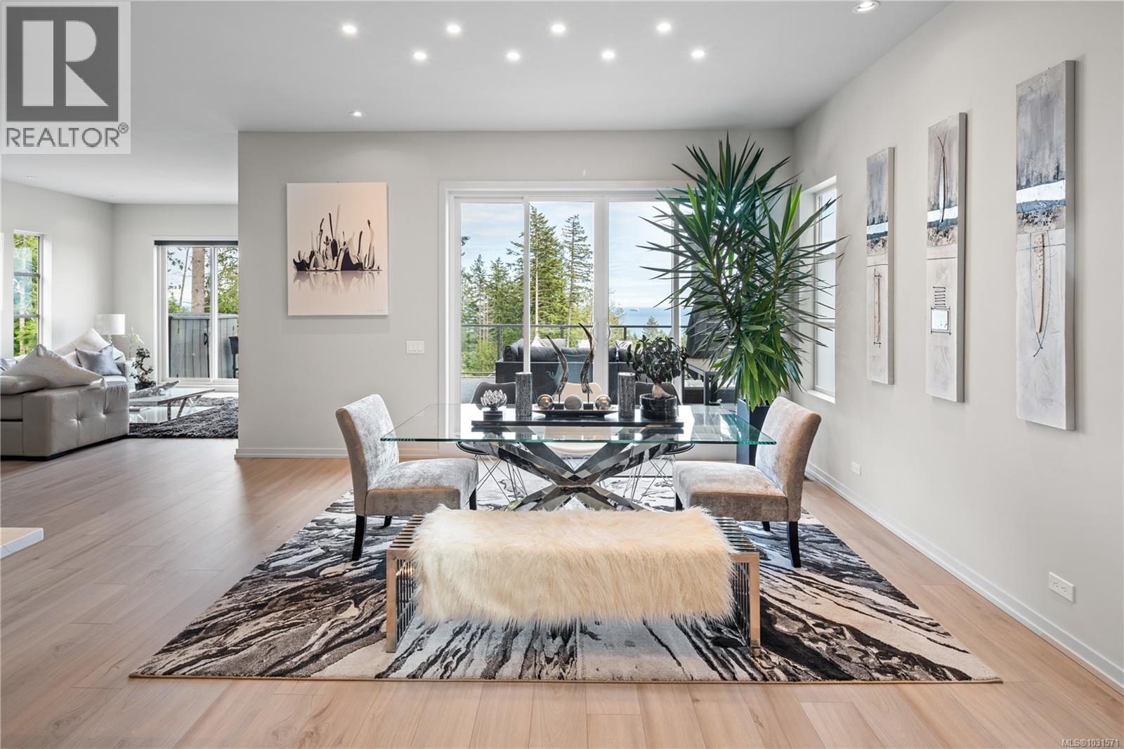 542 GURUNANK LANE - 4