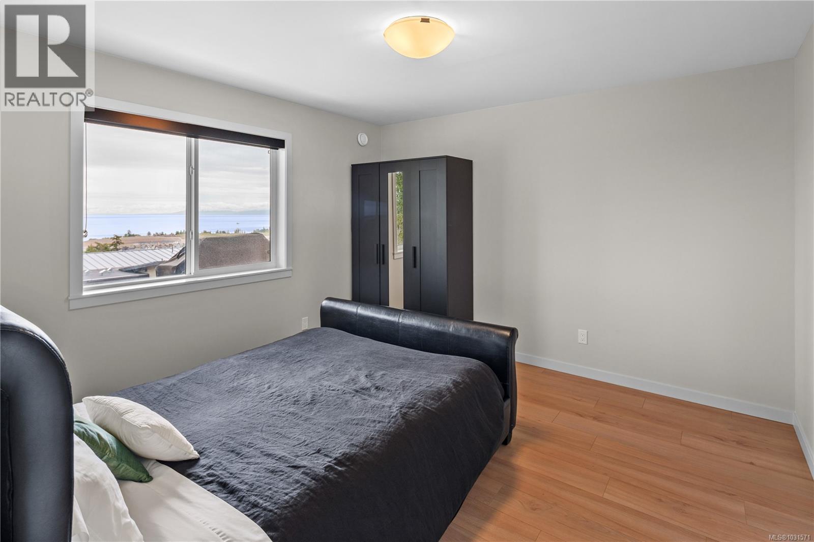 542 GURUNANK LANE - 40