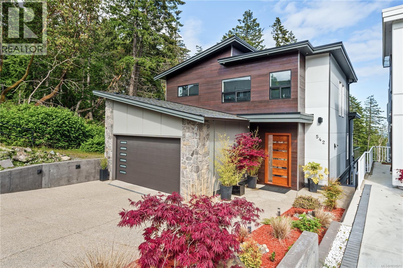 542 GURUNANK LANE - 46