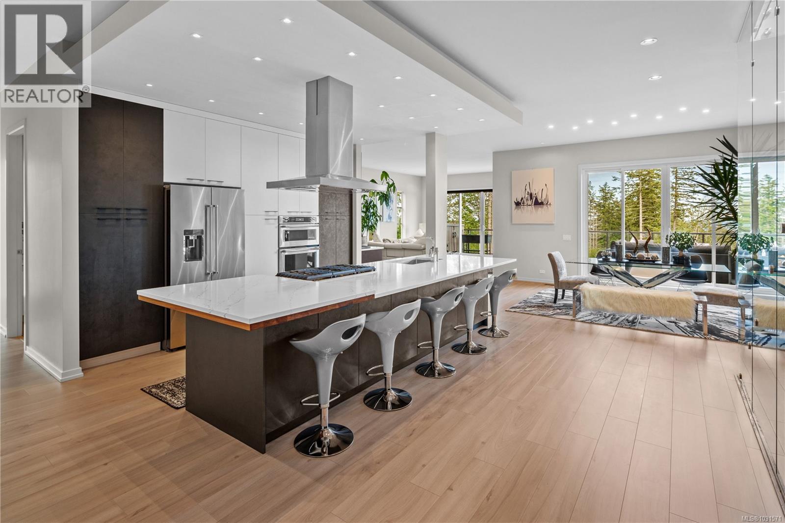 542 GURUNANK LANE - 9