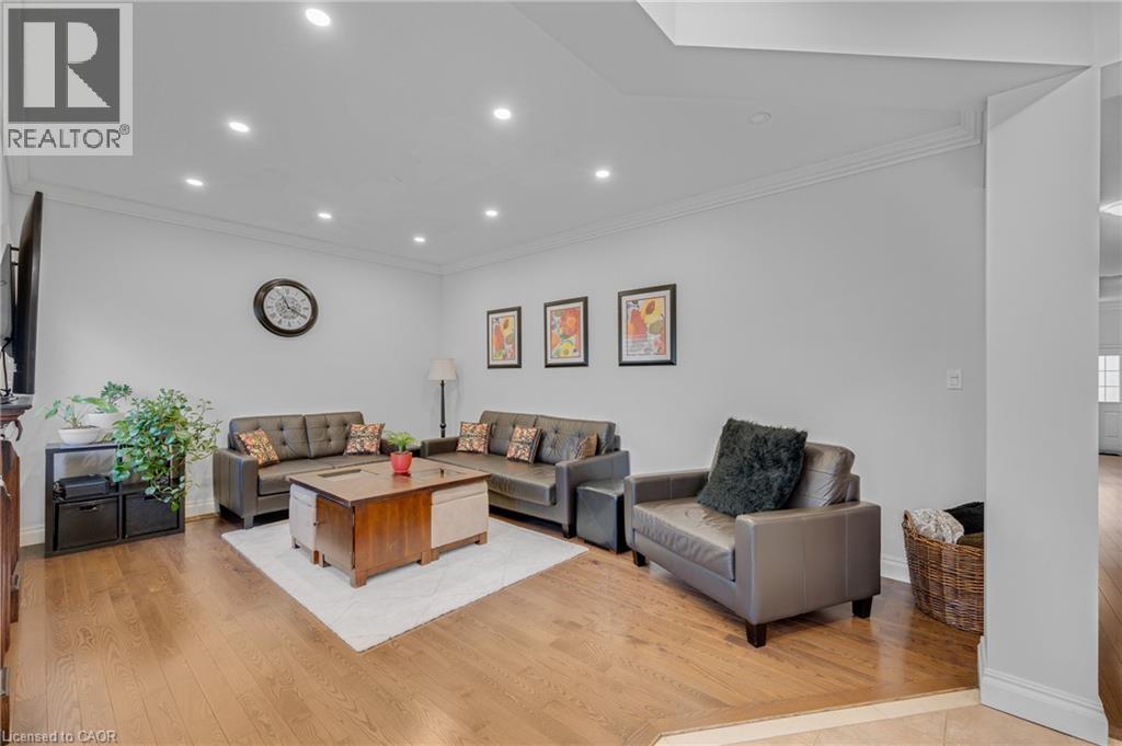 6 WILSONGARY Circle, Ajax, Ontario, L1T0G7 — Photo 13