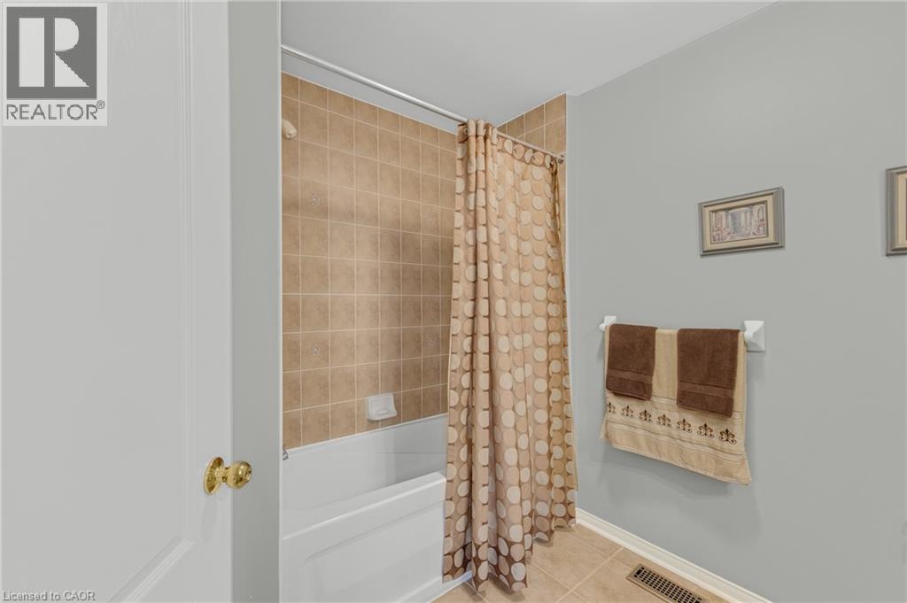 6 WILSONGARY Circle, Ajax, Ontario, L1T0G7 — Photo 33