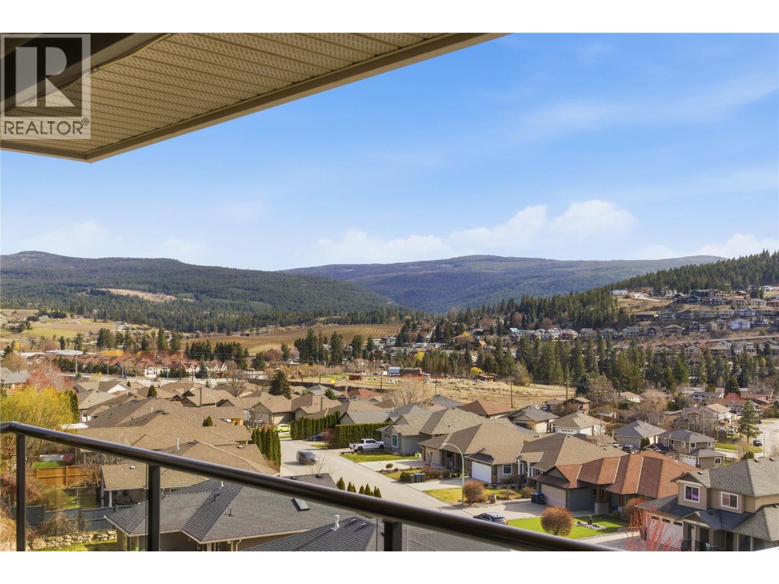 1443 Wilmot Avenue, Kelowna