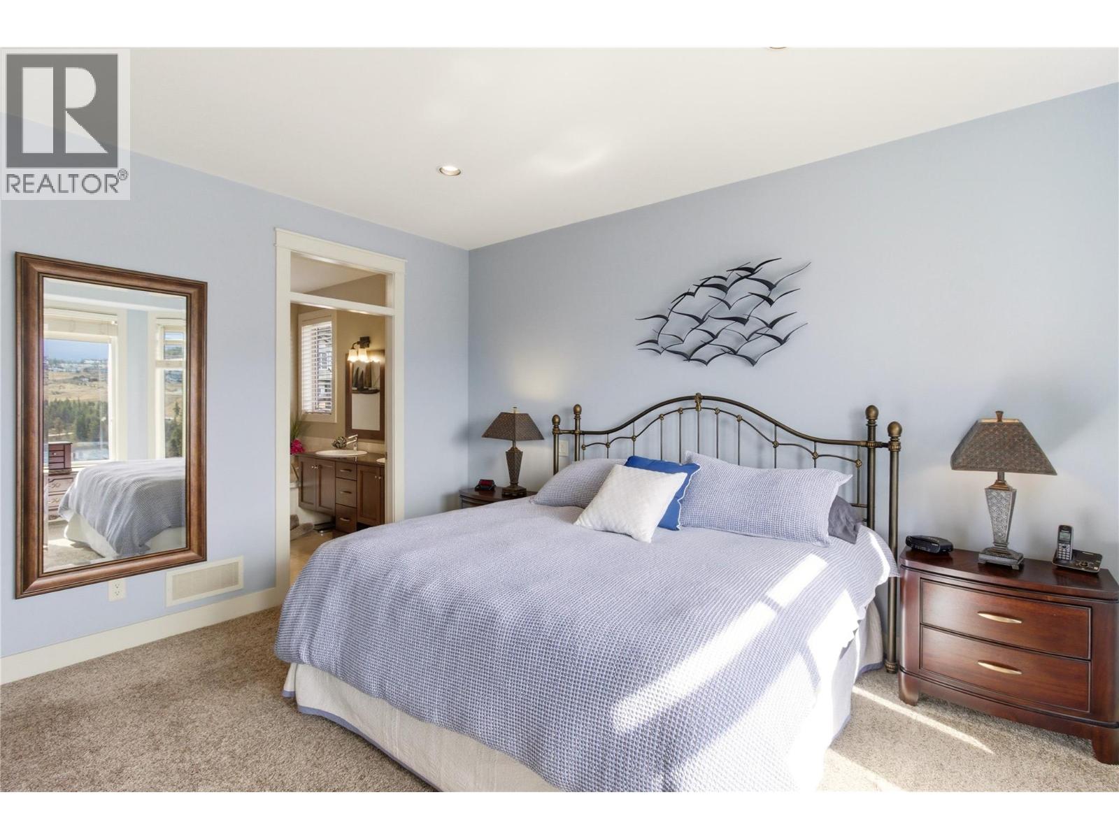 1443 Wilmot Avenue, Kelowna