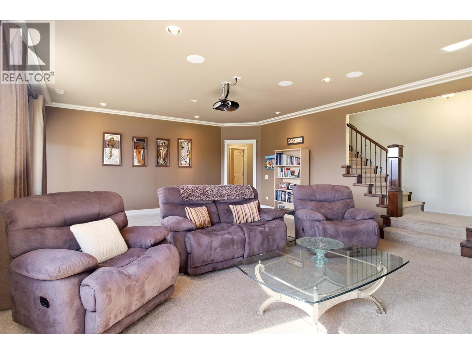 1443 Wilmot Avenue, Kelowna