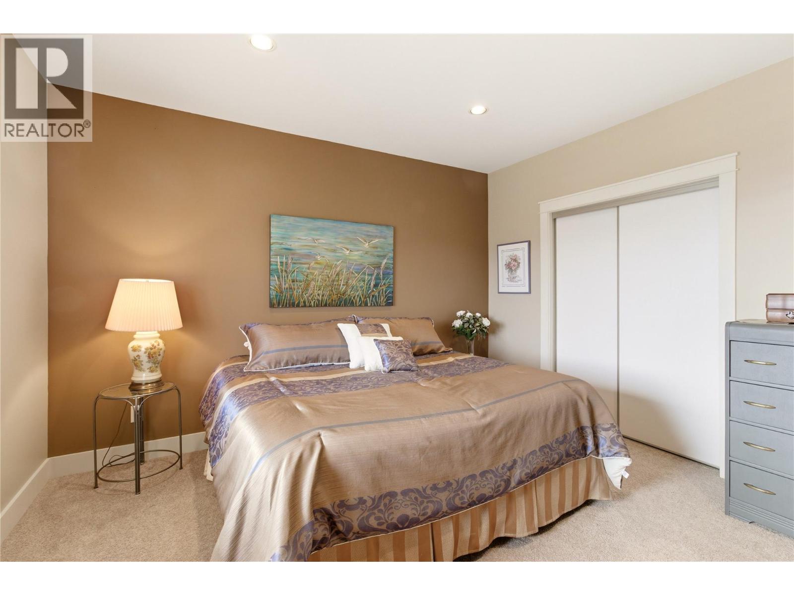 1443 Wilmot Avenue, Kelowna