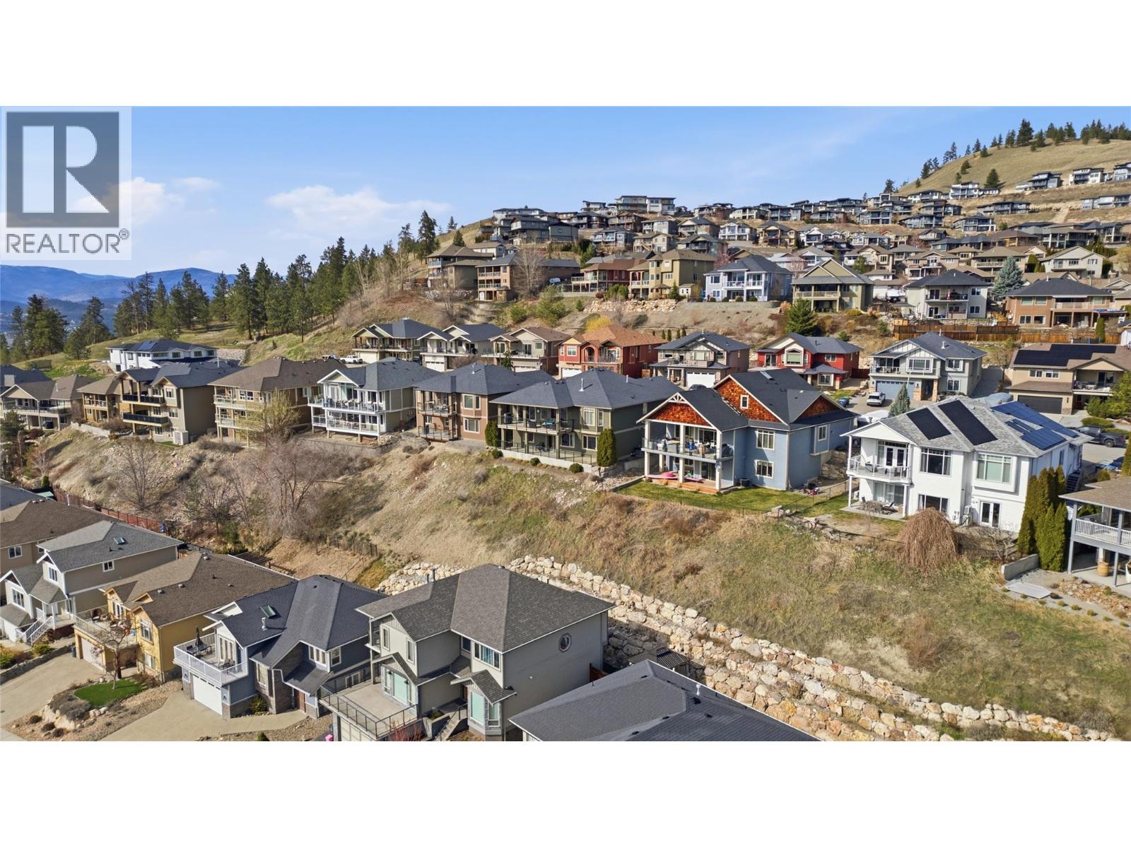 1443 Wilmot Avenue, Kelowna