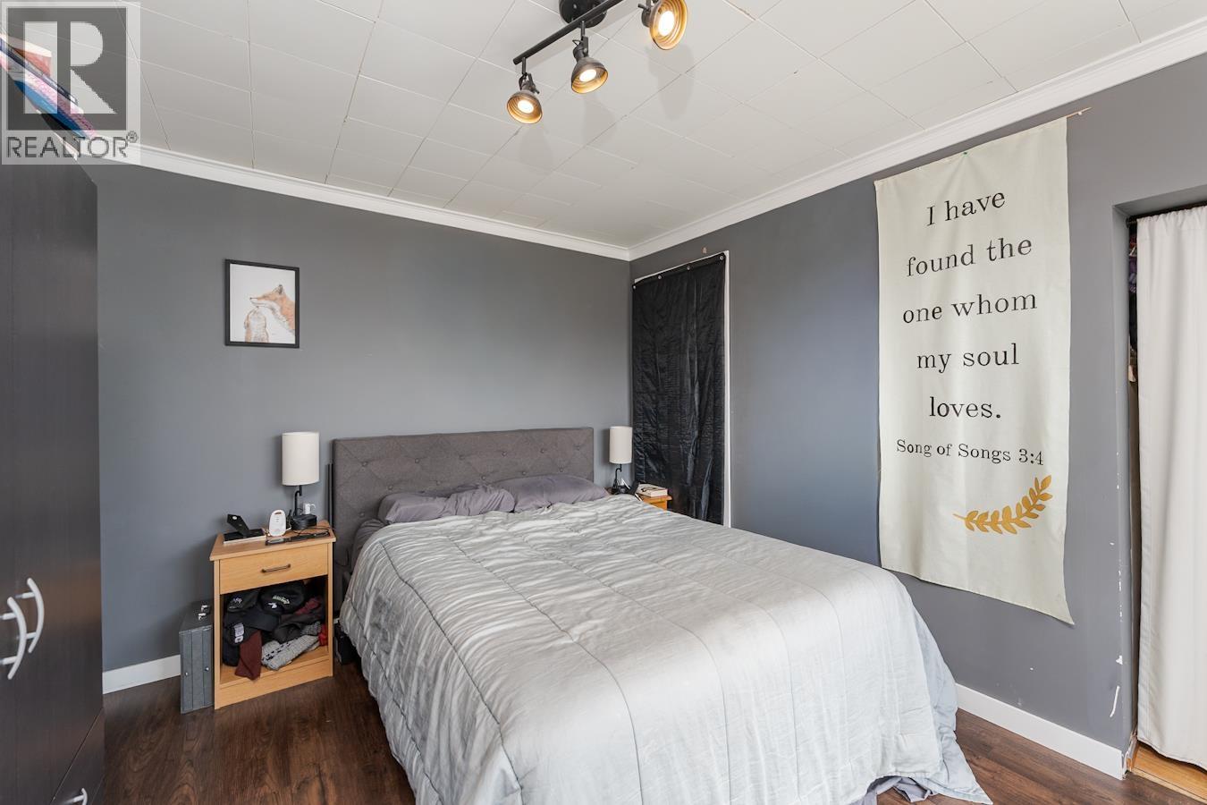 1337 BURDEN STREET - 7