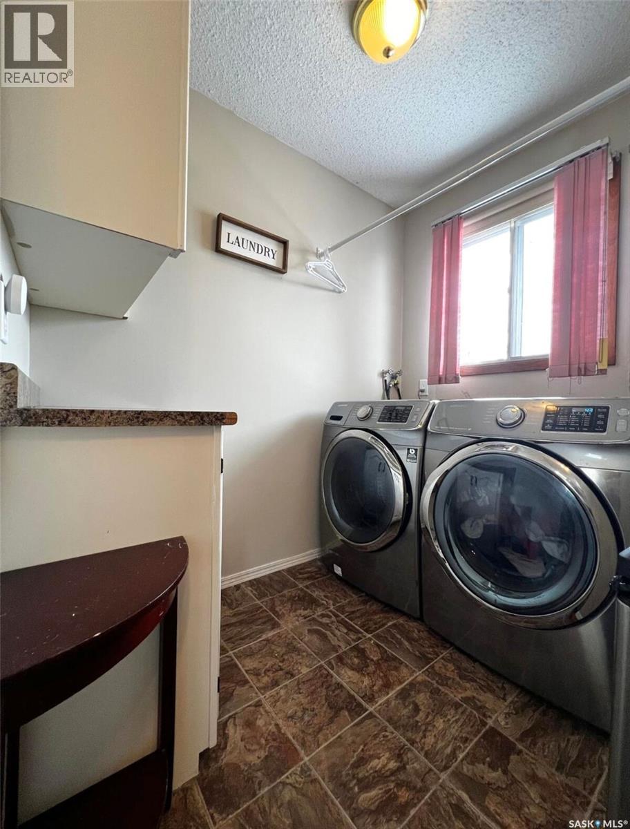 119 Macdonald PLACE - 12