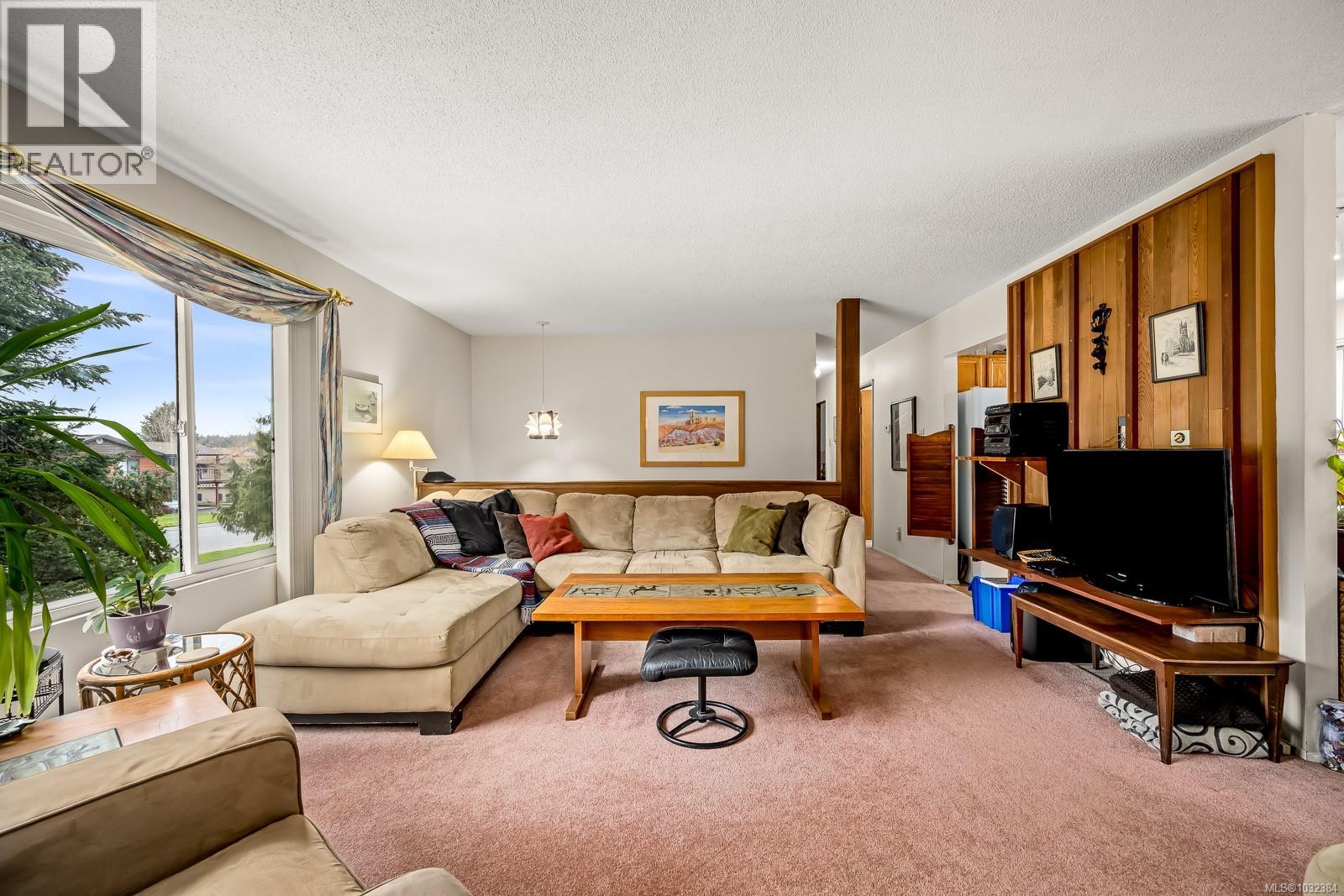 1764 MCLAUCHLIN DR - 8