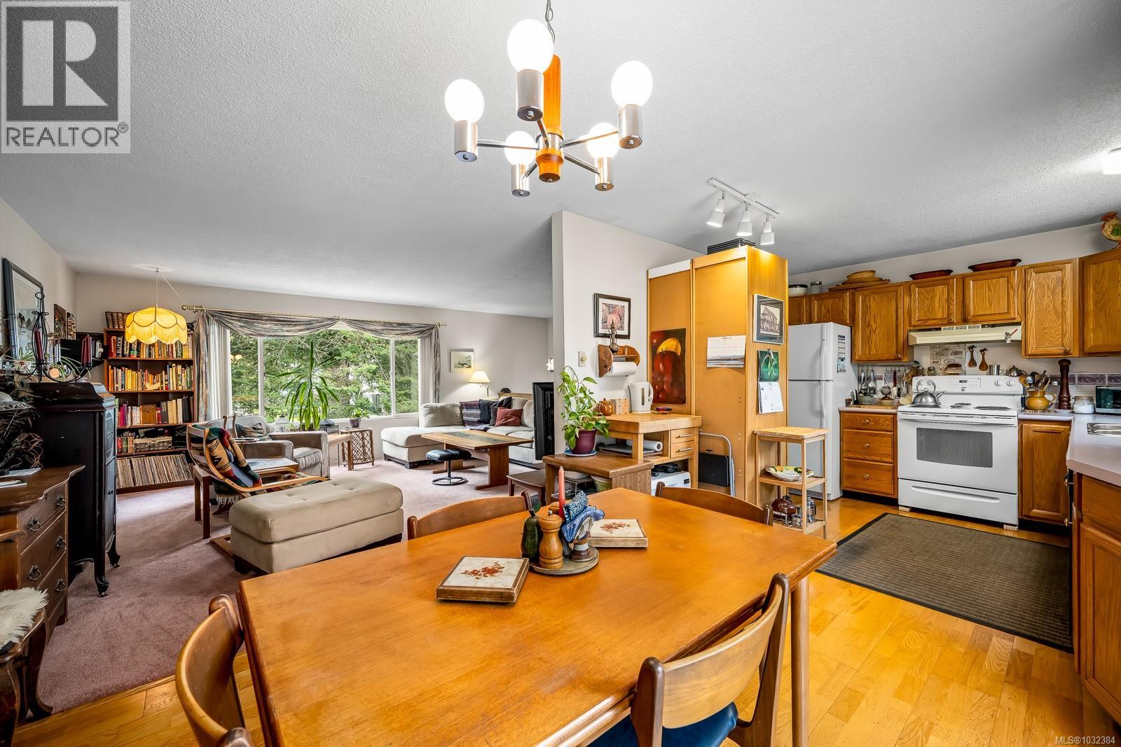 1764 MCLAUCHLIN DR - 18