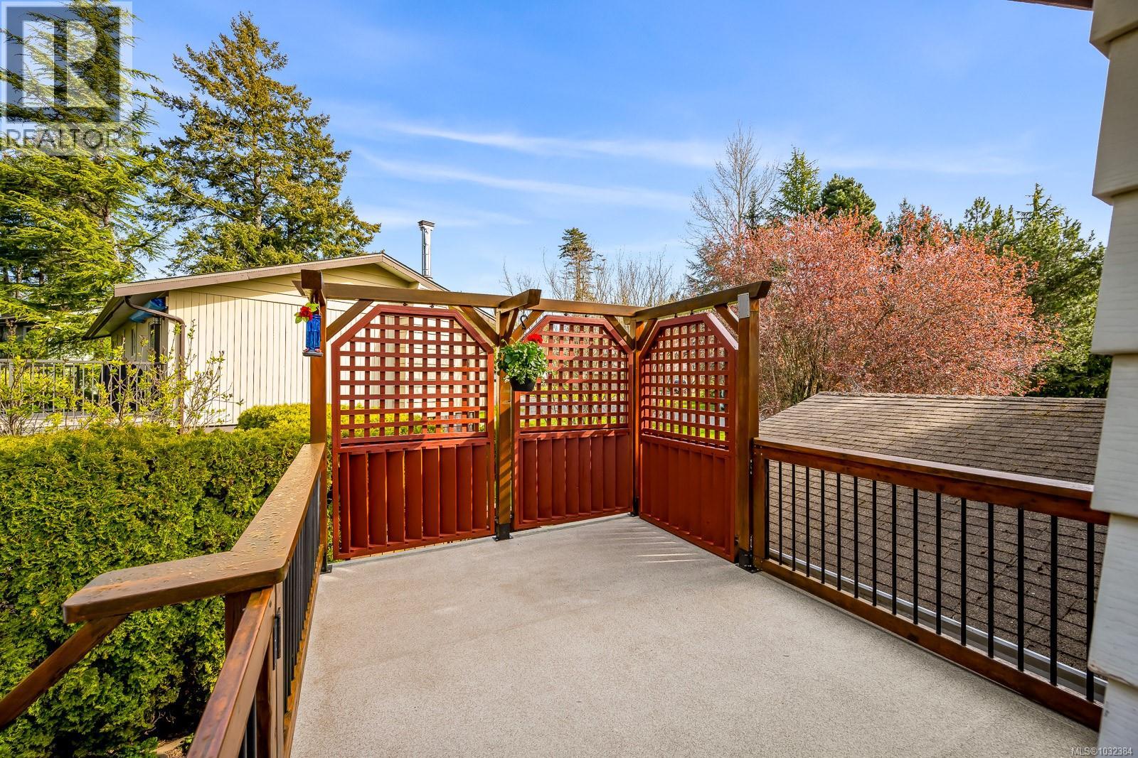 1764 MCLAUCHLIN DR - 56