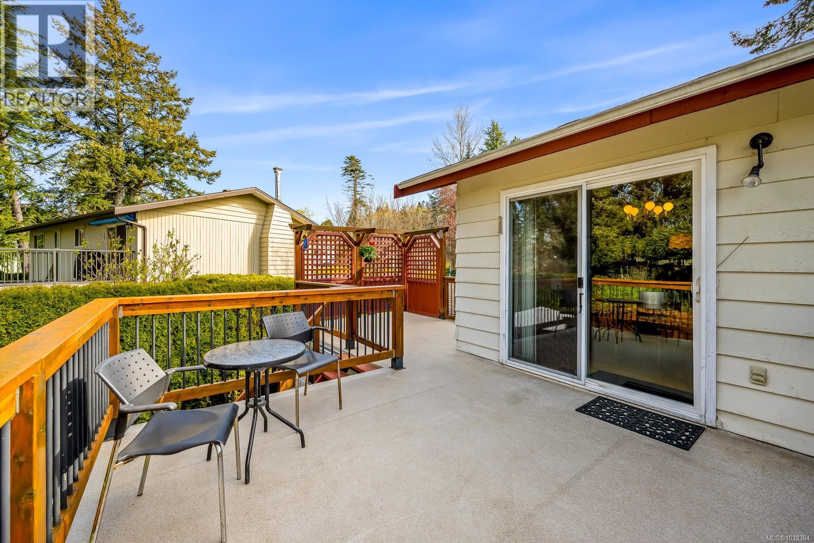 1764 MCLAUCHLIN DR - 59