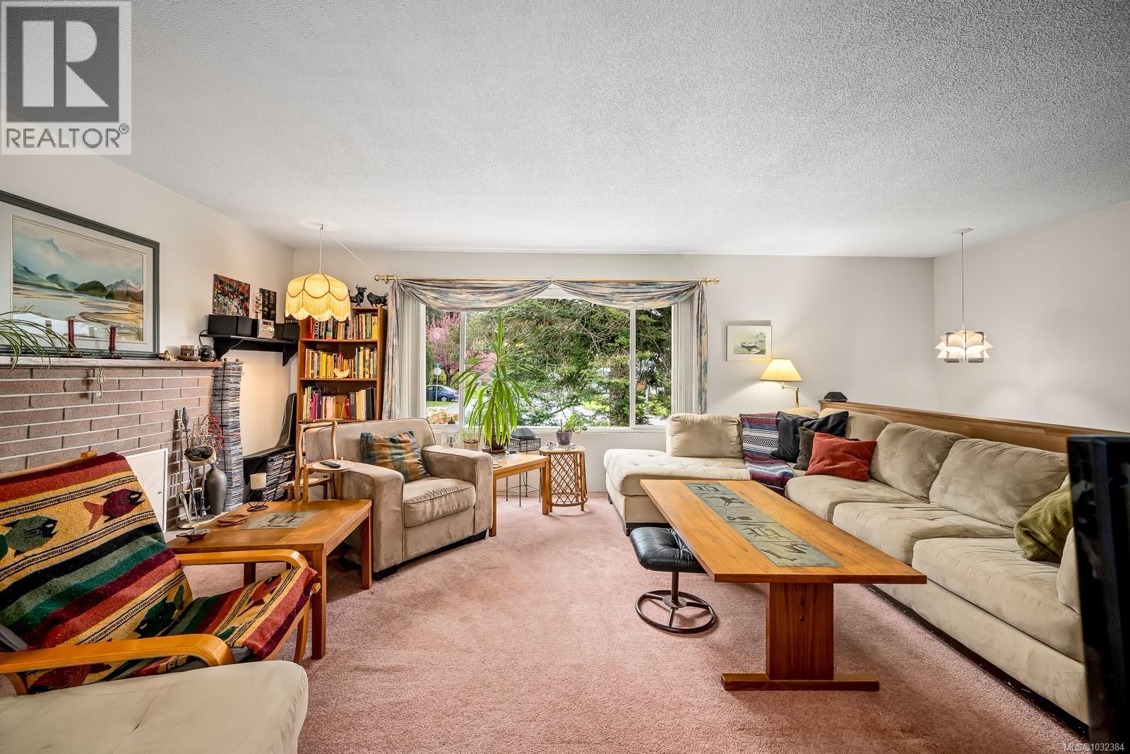 1764 MCLAUCHLIN DR - 6