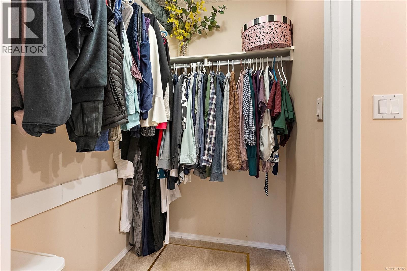 6669 ACREMAN PL - 21