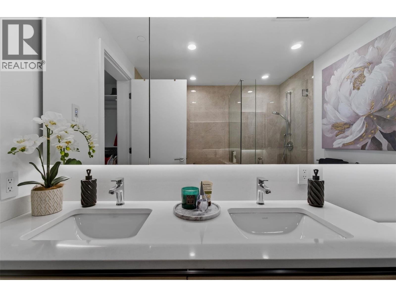 1308 238 Leon Avenue, Kelowna