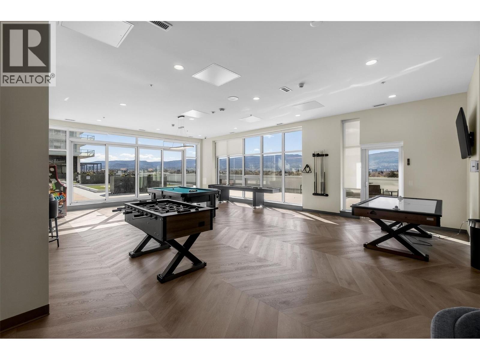 1308 238 Leon Avenue, Kelowna