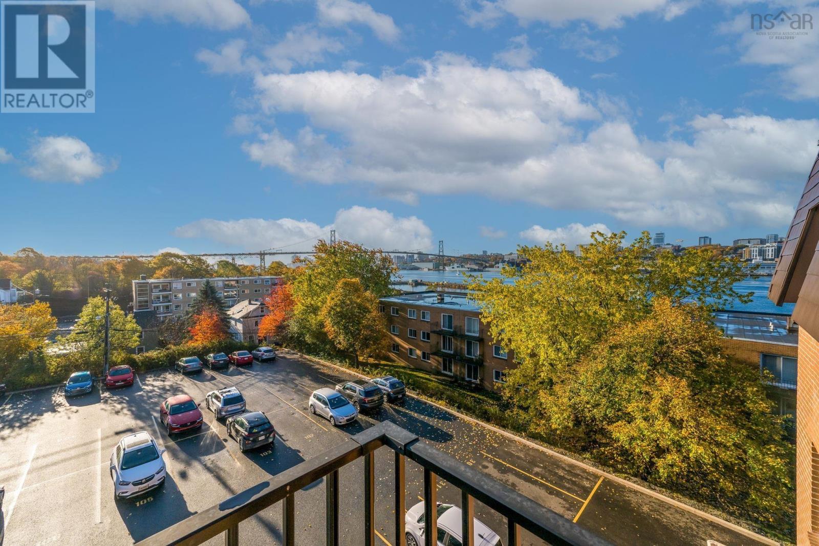 Property 24 of 33 of 310-7 Jamieson Street