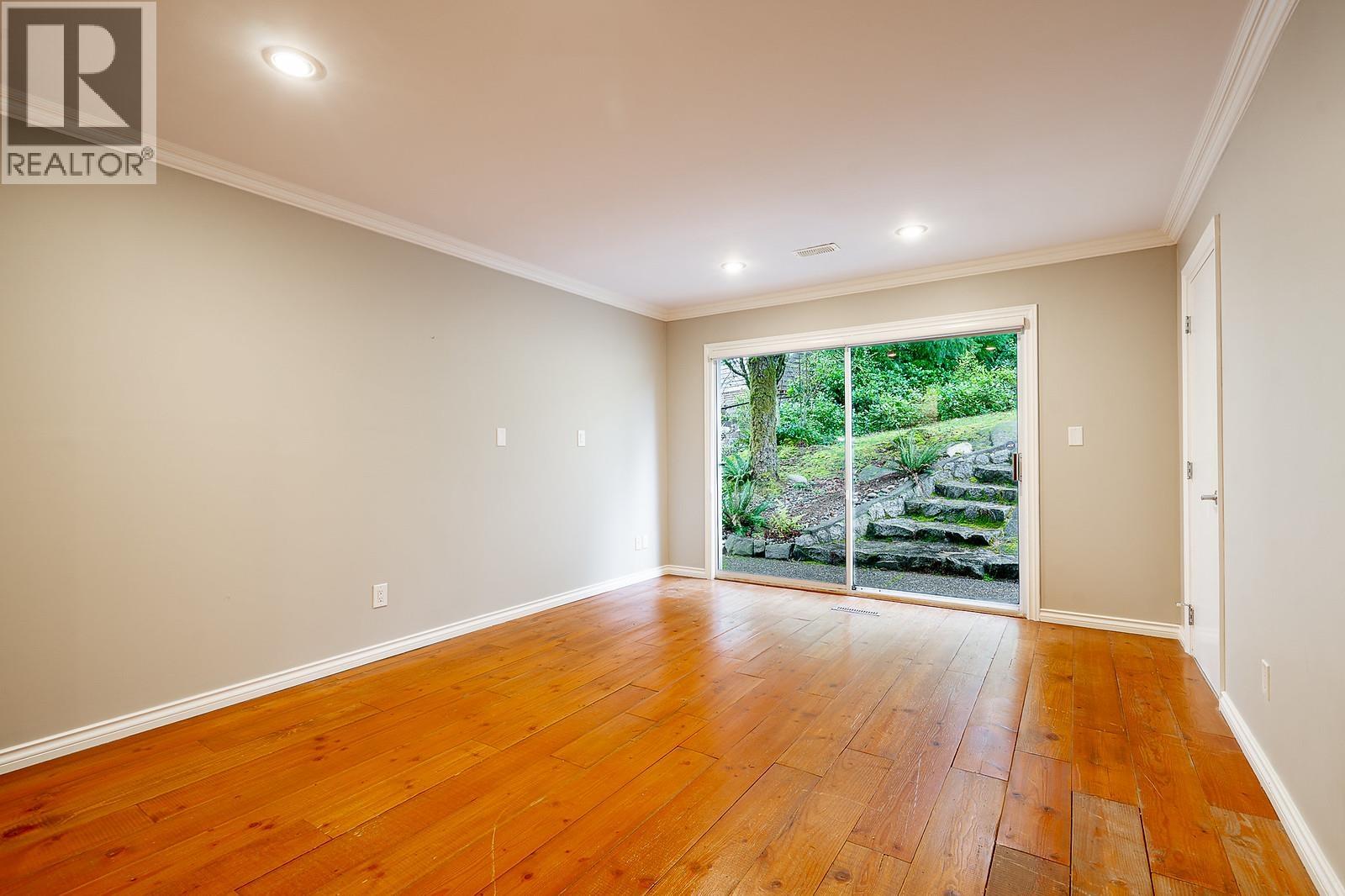 3980 WESTRIDGE AVENUE, West Vancouver