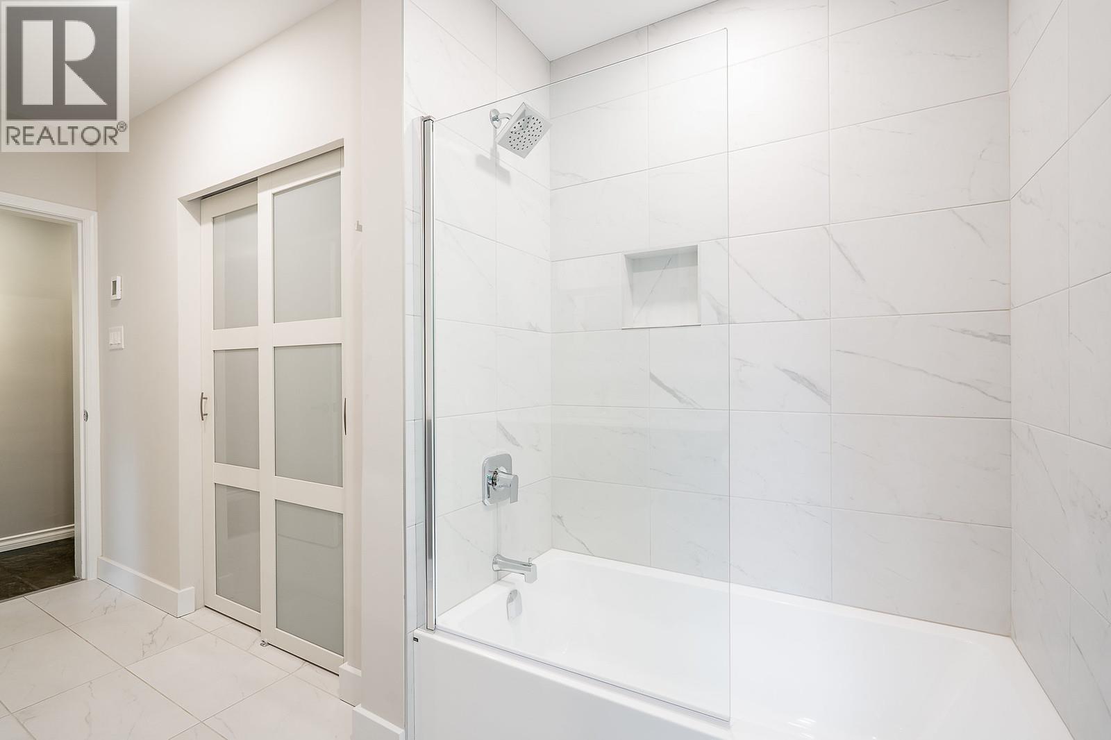 3980 WESTRIDGE AVENUE, West Vancouver