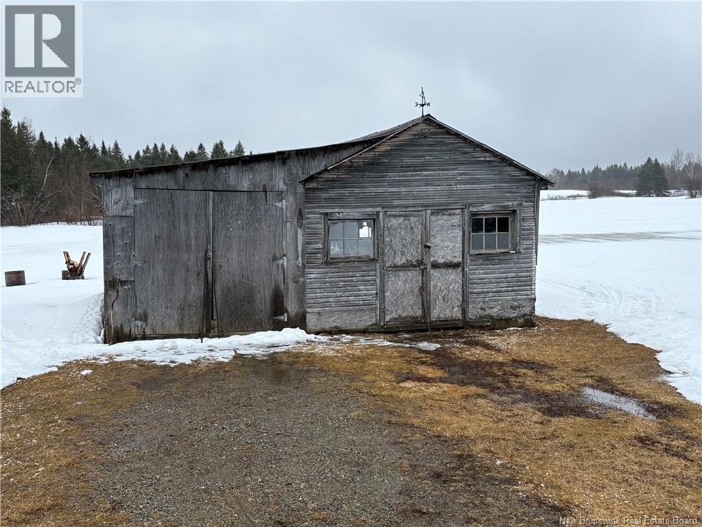 3767 Route 180 — photo 11