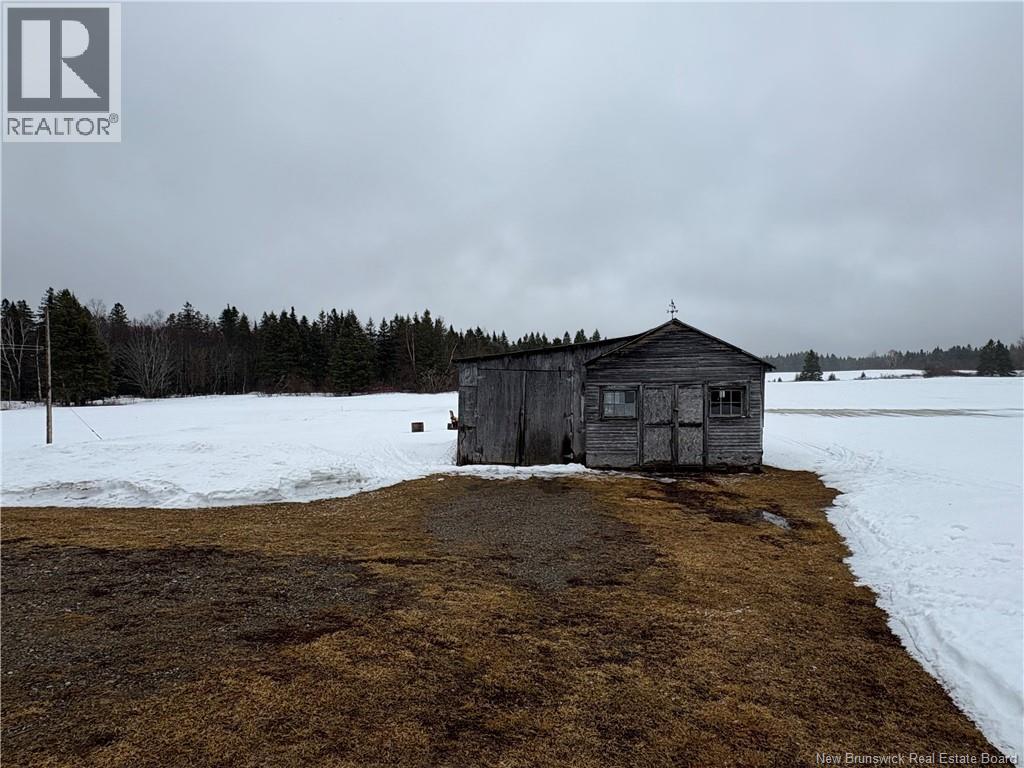 3767 Route 180 — photo 10