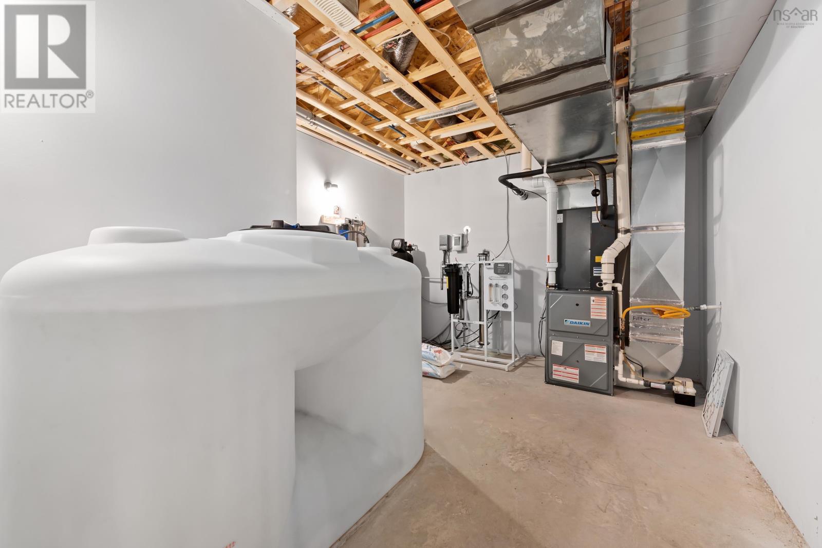 Property 37 of 43 of 38 Acorn Drive