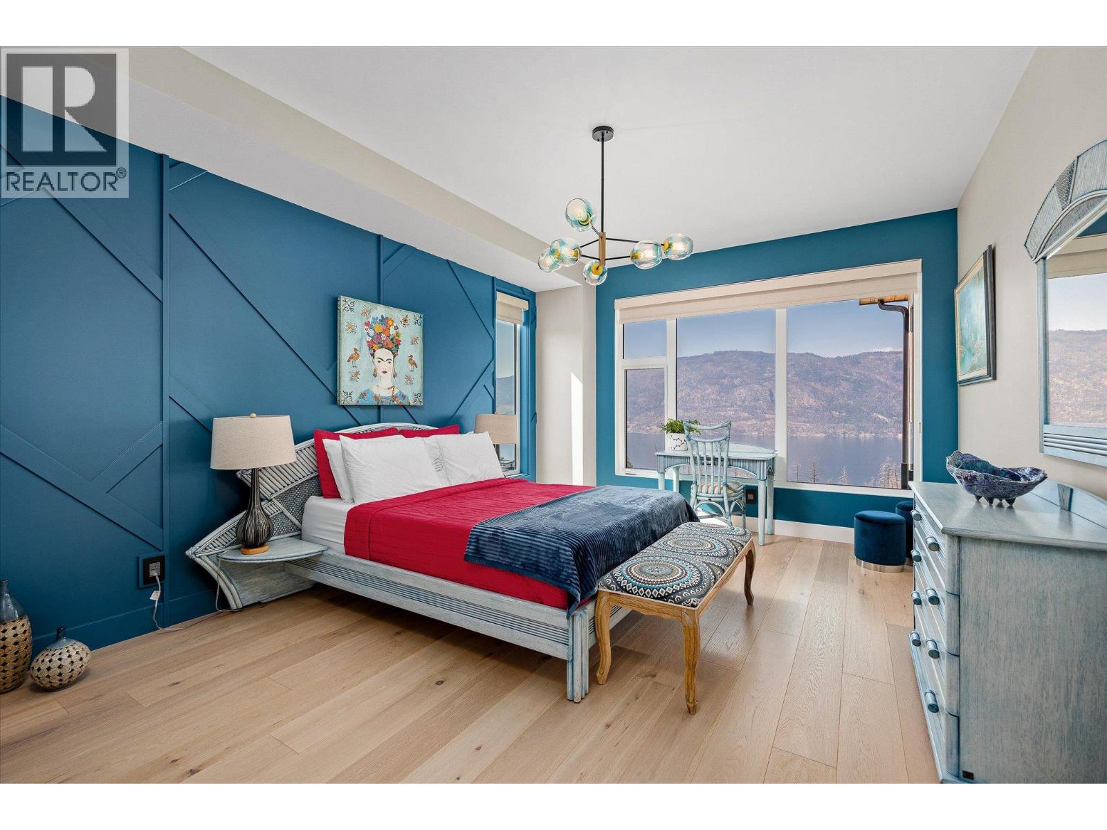 9814 Beacon Hill Crescent, Lake Country