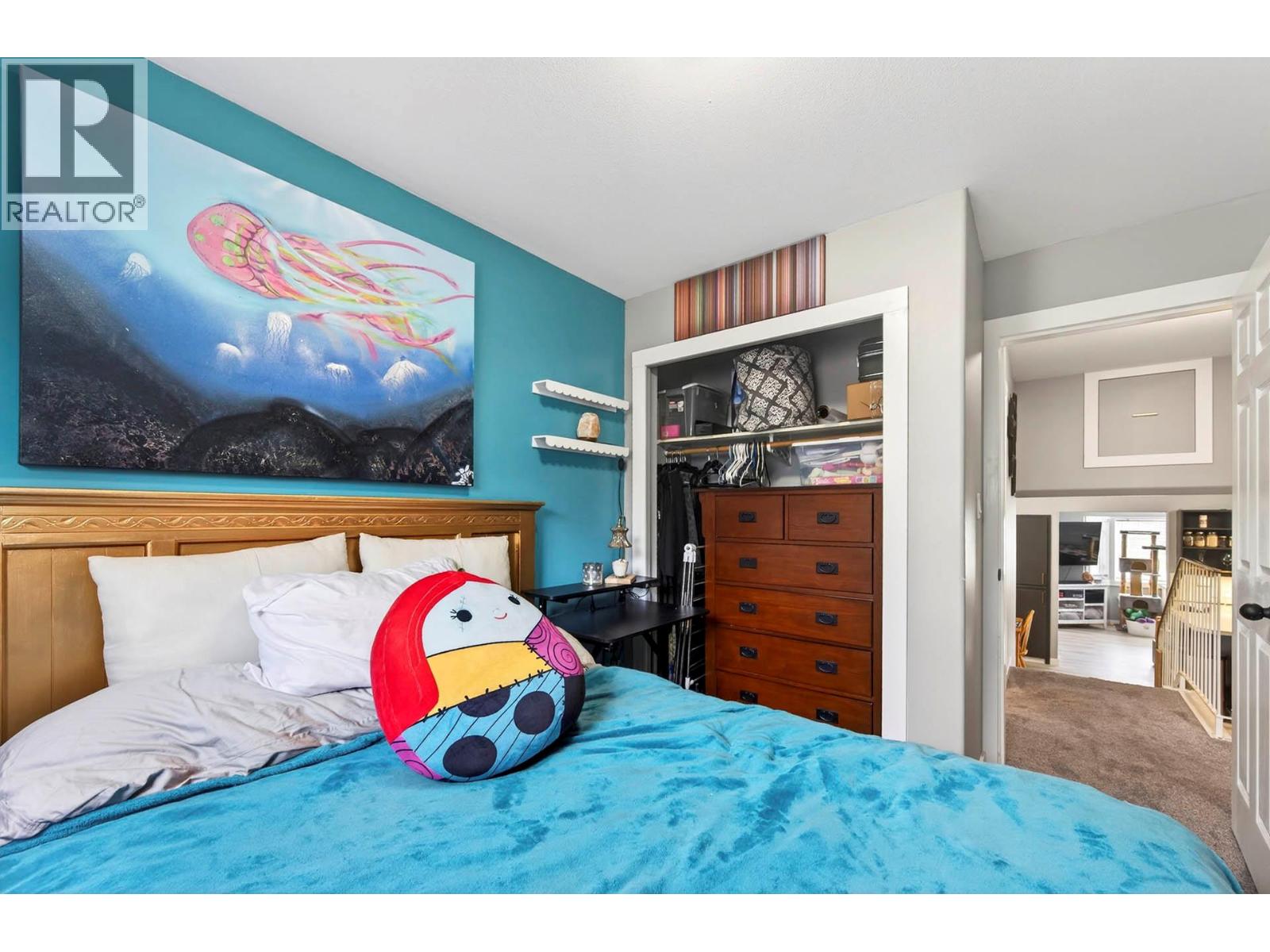 1018 HILLSIDE AVENUE - 23