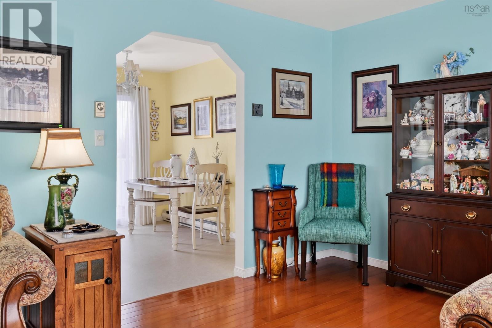 Property 11 of 22 of 62 Monteith Avenue